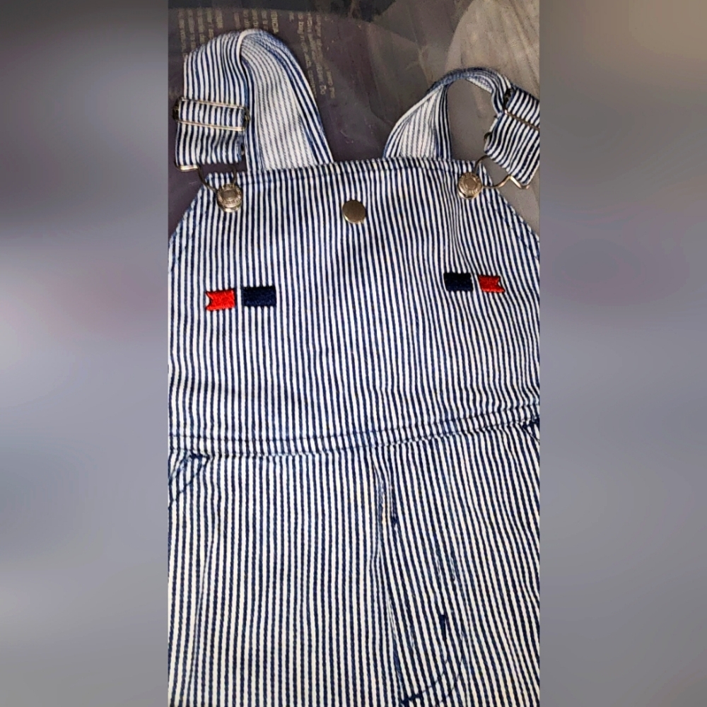 Overall - Picture 2 of 6